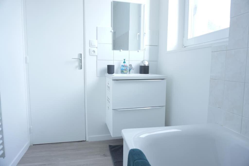 Cosy Proche Gare Apartment